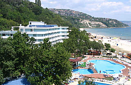 Why Russians tend to buy residential and commercial properties in BG?