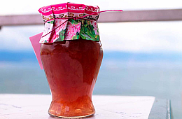 Shopping in Bulgaria: Stores, Markets and Souvenirs