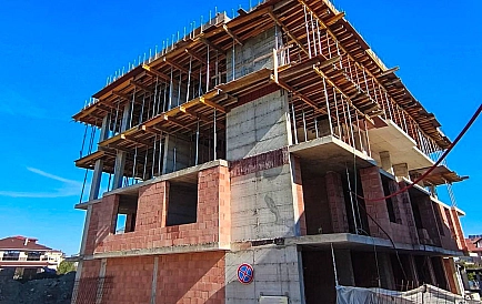 ID 14974 Residential building in Ravda Photo 3