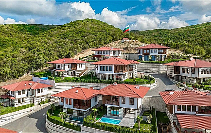ID 16366 Two-story house in Venid Eco Village Photo 1 