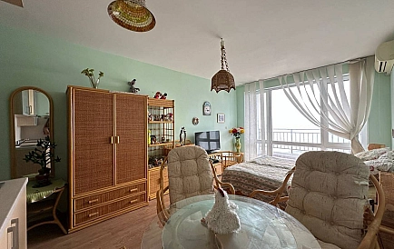 ID 16196 0 Photo 2