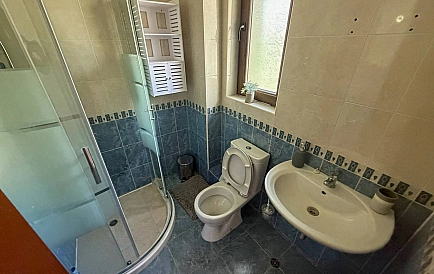 ID 15729 House in Almond Hills Photo 5