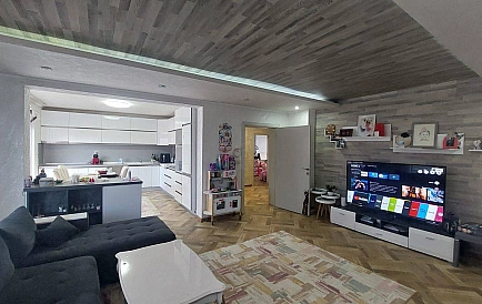 ID 14161 House in Gylabec Photo 2