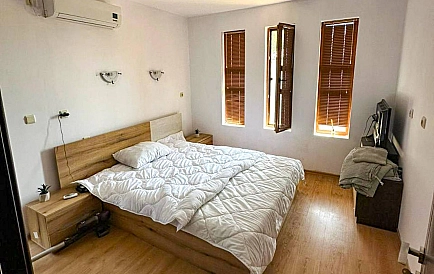 ID 13700 House in Gyulovtse Photo 2