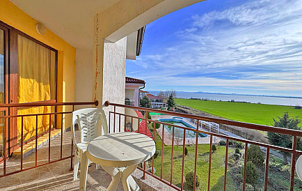 ID 15193 One-bedroom apartment in Rutland Beach Photo 1 