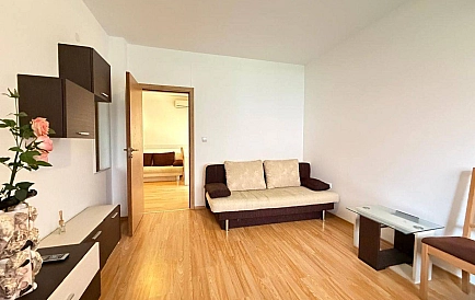 ID 15053 Two-bedroom apartment in Sunny Day 6 Photo 7