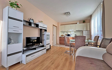 ID 15134 Two-bedroom apartment in Messembria Palace Photo 7