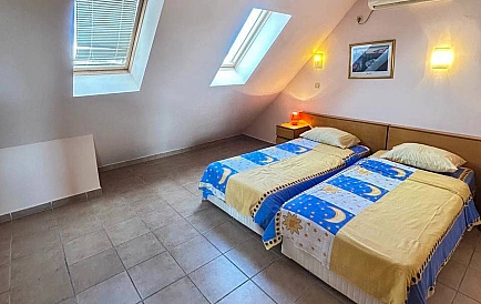 ID 15429 Two-bedroom apartment in Royal Sun Photo 4