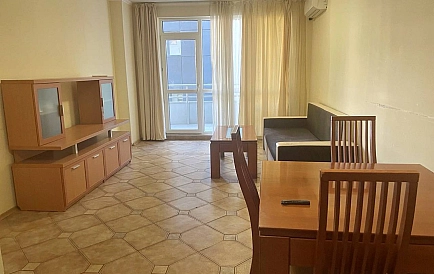 ID 16389 One-bedroom apartment in Central Plaza Photo 8