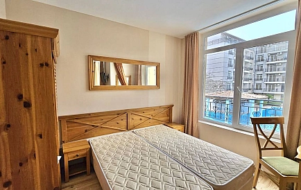 ID 15447 Two-bedroom apartment in Dawn Park Photo 3