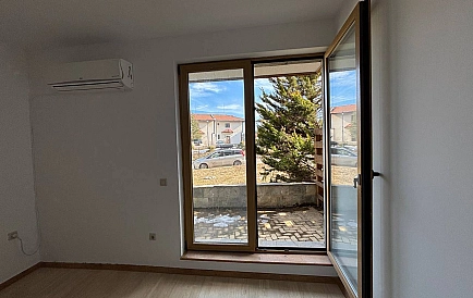 ID 13449 Studio apartment in St. John Park Photo 8