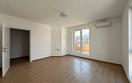 ID 16550 0 Photo 1 