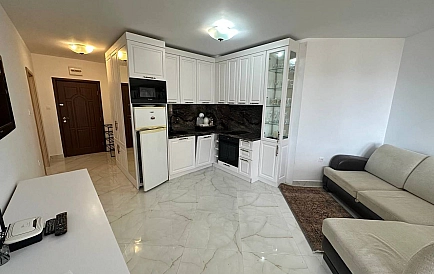 ID 15451 One-bedroom apartment in Royal Bay Photo 2