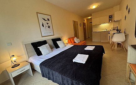ID 16407 Studio apartment in Royal Sun Photo 1 