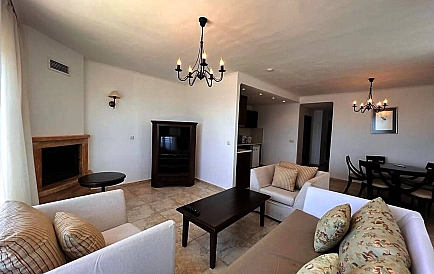 ID 15033 Cliff Beach Penthouse Photo 10