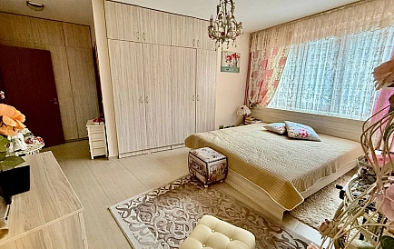 ID 15481 Two-bedroom apartment in Rich 1 Photo 3