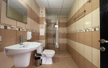 ID 15086 Studio apartment in Gardenia Hills Photo 4