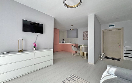 ID 15082 Two-bedroom apartment in J`adore Secret Garden Photo 2