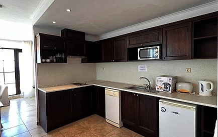 ID 15033 Cliff Beach Penthouse Photo 2