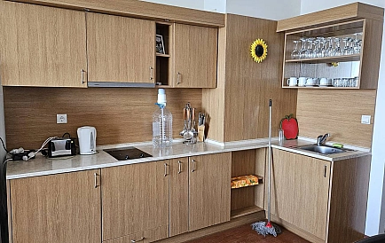 ID 13930 White Coast Townhouse Photo 2