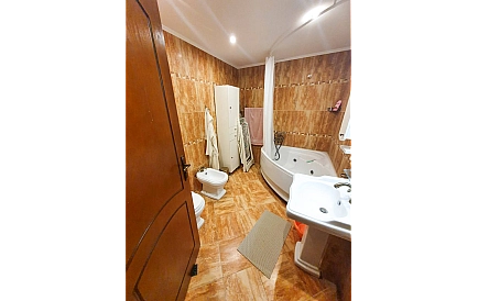 ID 13415 Two-bedroom apartment in Port Palace Photo 9