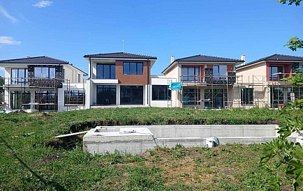 ID 15616 Houses in Lakhana Photo 5