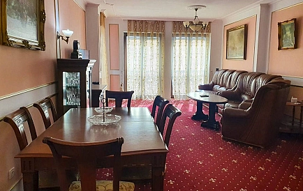 ID 13415 Two-bedroom apartment in Port Palace Photo 2