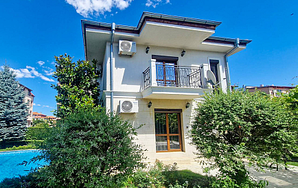 ID 14237 Townhouse in Ravda Photo 1 