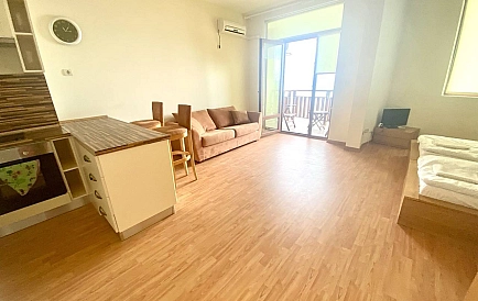 ID 16371 Studio apartment in Garden of Eden Photo 8