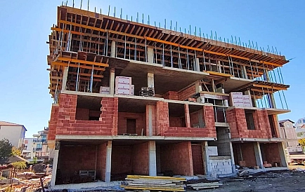 ID 14974 Residential building in Ravda Photo 2