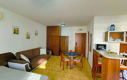 ID 14910 Studio apartment in Morski Far Photo 9