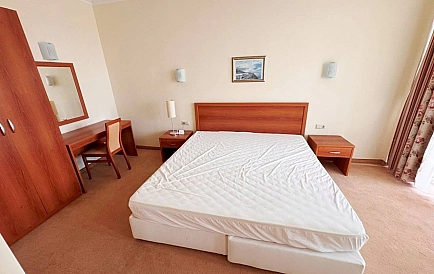 ID 16447 Two-bedroom apartment in Sunset Resort Photo 2