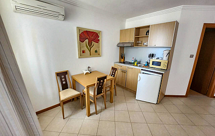 ID 13190 Studio apartment in Emerald Beach Photo 1 