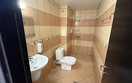 ID 16586 Studio apartment in Gardenia Hills Photo 2