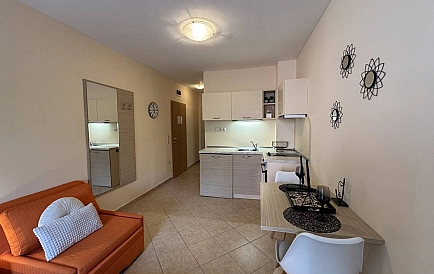 ID 16407 Studio apartment in Royal Sun Photo 9