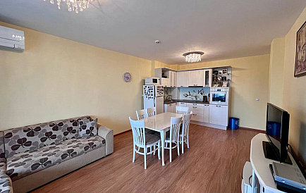 ID 15013 One-bedroom apartment in Excelsior Photo 1 