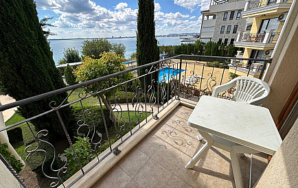 ID 16370 One-bedroom apartment in Royal Bay Photo 1 