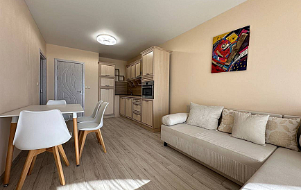 ID 14820 Two-bedroom apartment in Seasons 3 Photo 1 