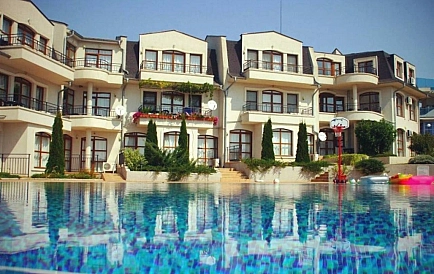 ID 15298 Two-bedroom apartment in Nessebar View Photo 6