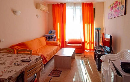 ID 14971 Two-bedroom apartment in Royal Sun Photo 3