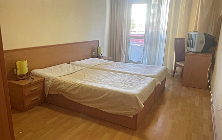ID 16389 One-bedroom apartment in Central Plaza Photo 2