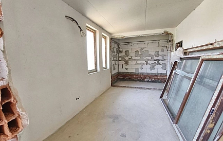 ID 14735 House in Floral Meadows Photo 4