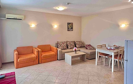 ID 15986 One-bedroom apartment in Royal Sun Photo 8
