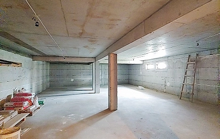 ID 10355 House in Chernomorets Photo 9