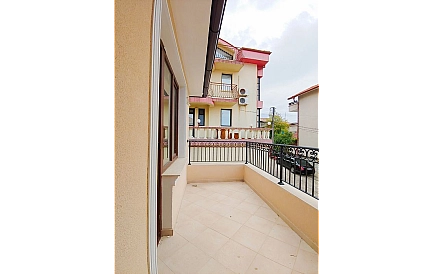 ID 10355 House in Chernomorets Photo 7