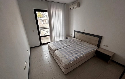 ID 10402 Two-bedroom apartment in St. Nicholas Photo 5