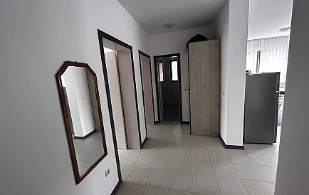 ID 10402 Two-bedroom apartment in St. Nicholas Photo 7