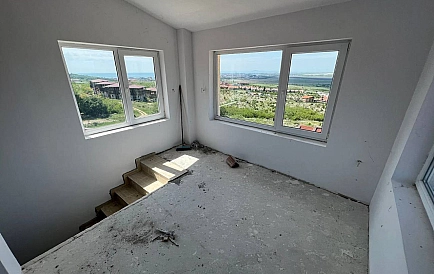 ID 10741 One-bedroom apartment in Chateau Panorama Photo 2