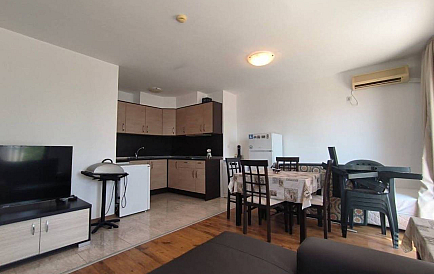 ID 10795 Two-bedroom apartment in Marina Cape Photo 1 