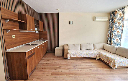 ID 10827 Two-bedroom apartment in Grenada Photo 1 
